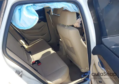 2013 BMW X1 Sdrive28I from USA, damaged, VIN WBAVM1C57DVW41353